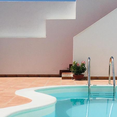 Albergue Surfers Retreat (Adults Only) Corralejo Exterior foto