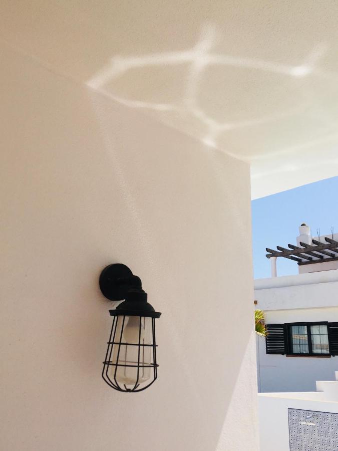 Albergue Surfers Retreat (Adults Only) Corralejo Exterior foto